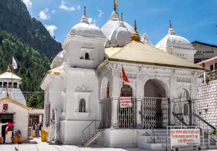Chandigarh to Char Dham Yatra
