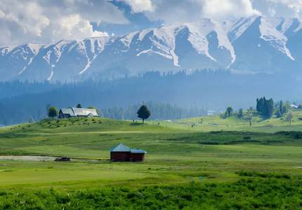 Chandigarh to Kashmir Dreams – Scenic Journey via Jammu, Srinagar & Pahalgam